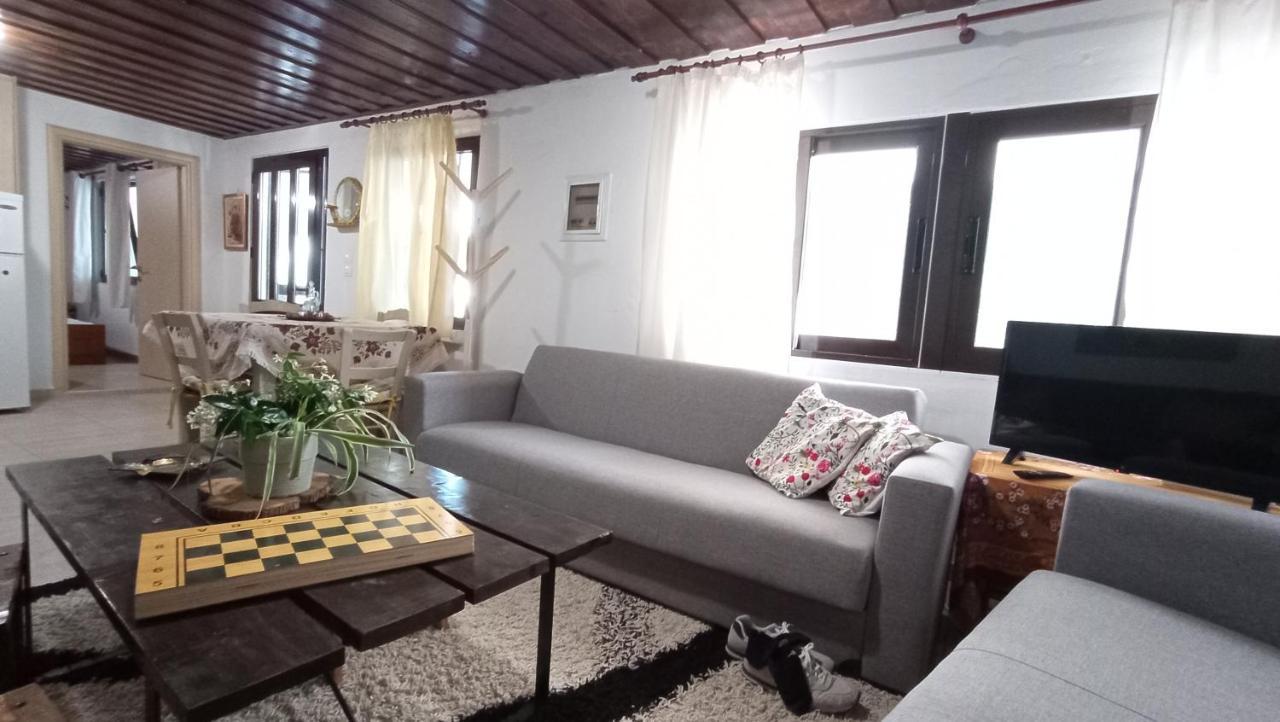 Tzermiádon Villatzer - Traditional House With Fireplace And Garden מראה חיצוני תמונה